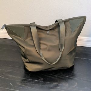 LULULEMON